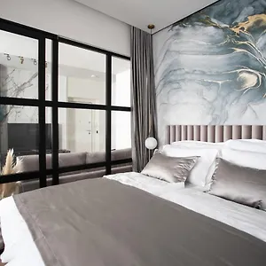  Apartment Prestigious Downtown